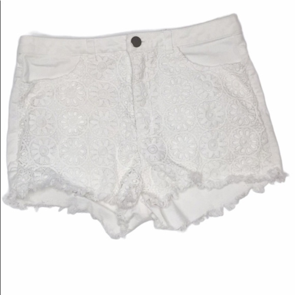 White boho denim & crochet shorts size 8 EUC